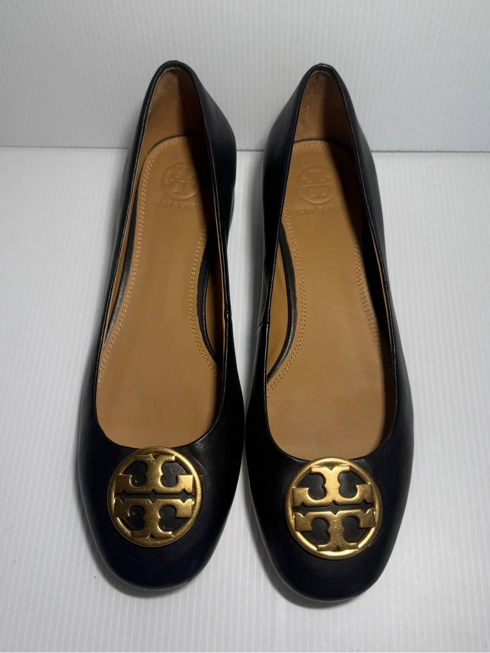Tory Burch Chelsea Heels in Black Nappa Leather material
